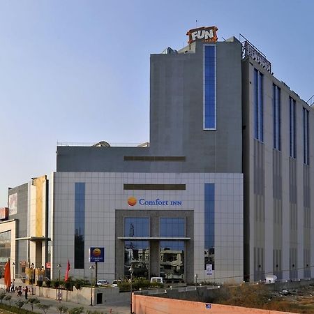 Comfort Inn Tulip Heights Bathinda Eksteriør billede