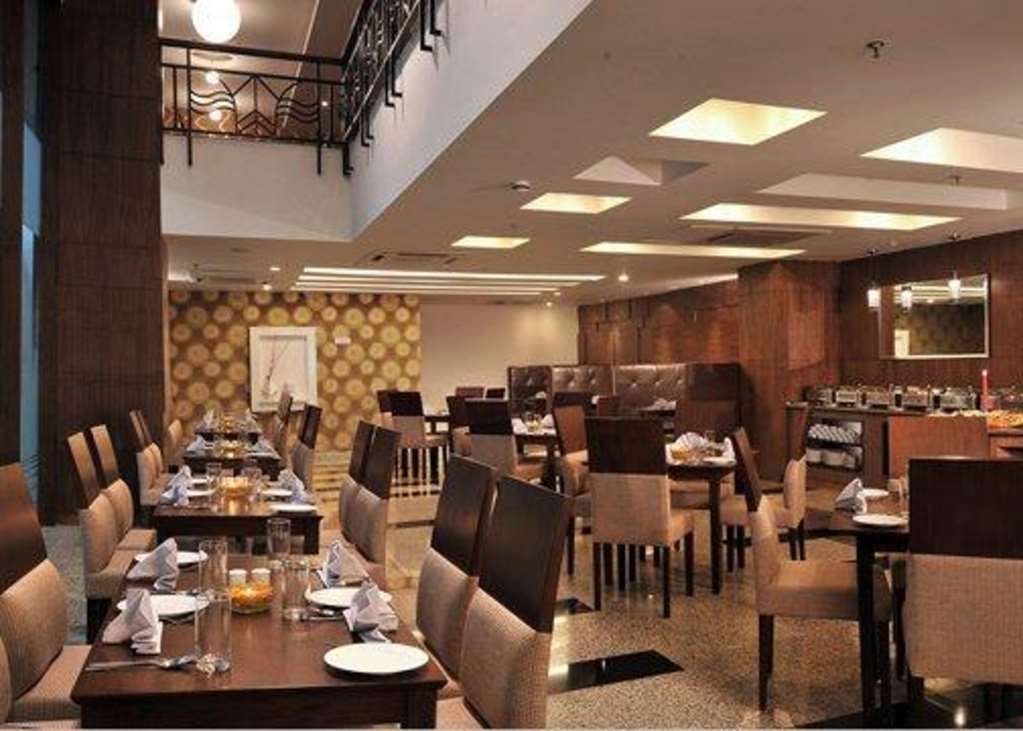 Comfort Inn Tulip Heights Bathinda Restaurant billede